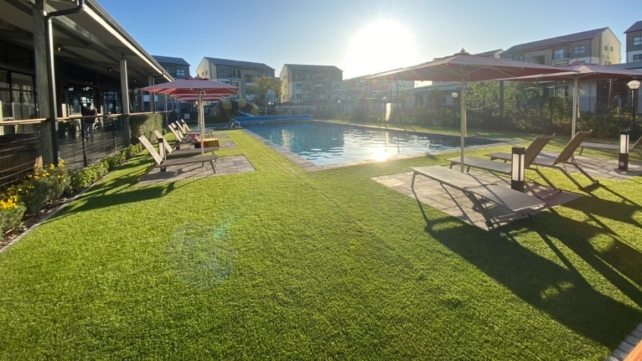 To Let 1 Bedroom Property for Rent in Sandown Western Cape